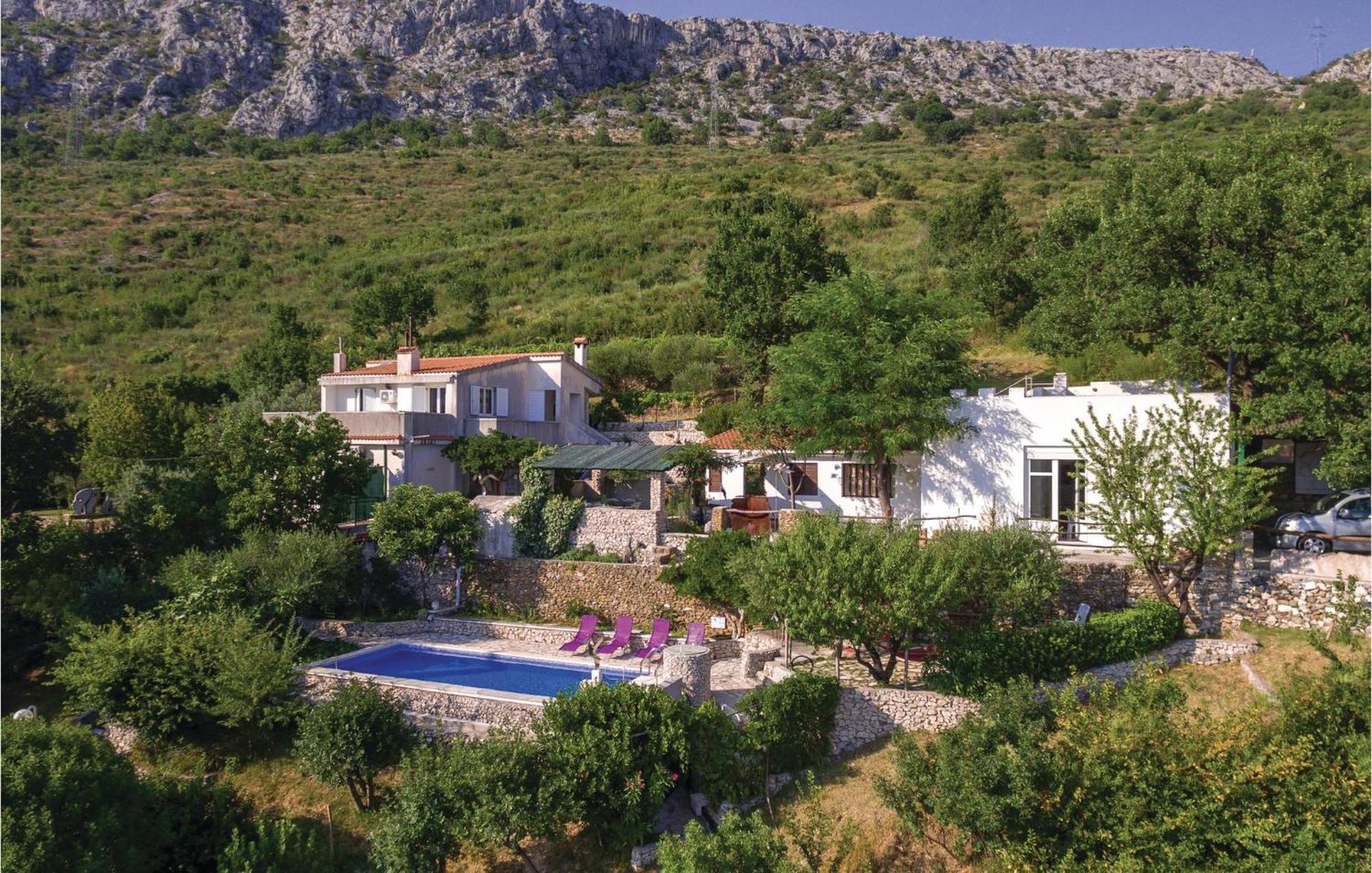 Gorgeous Home In Klis With Wifi Bobani Exterior foto