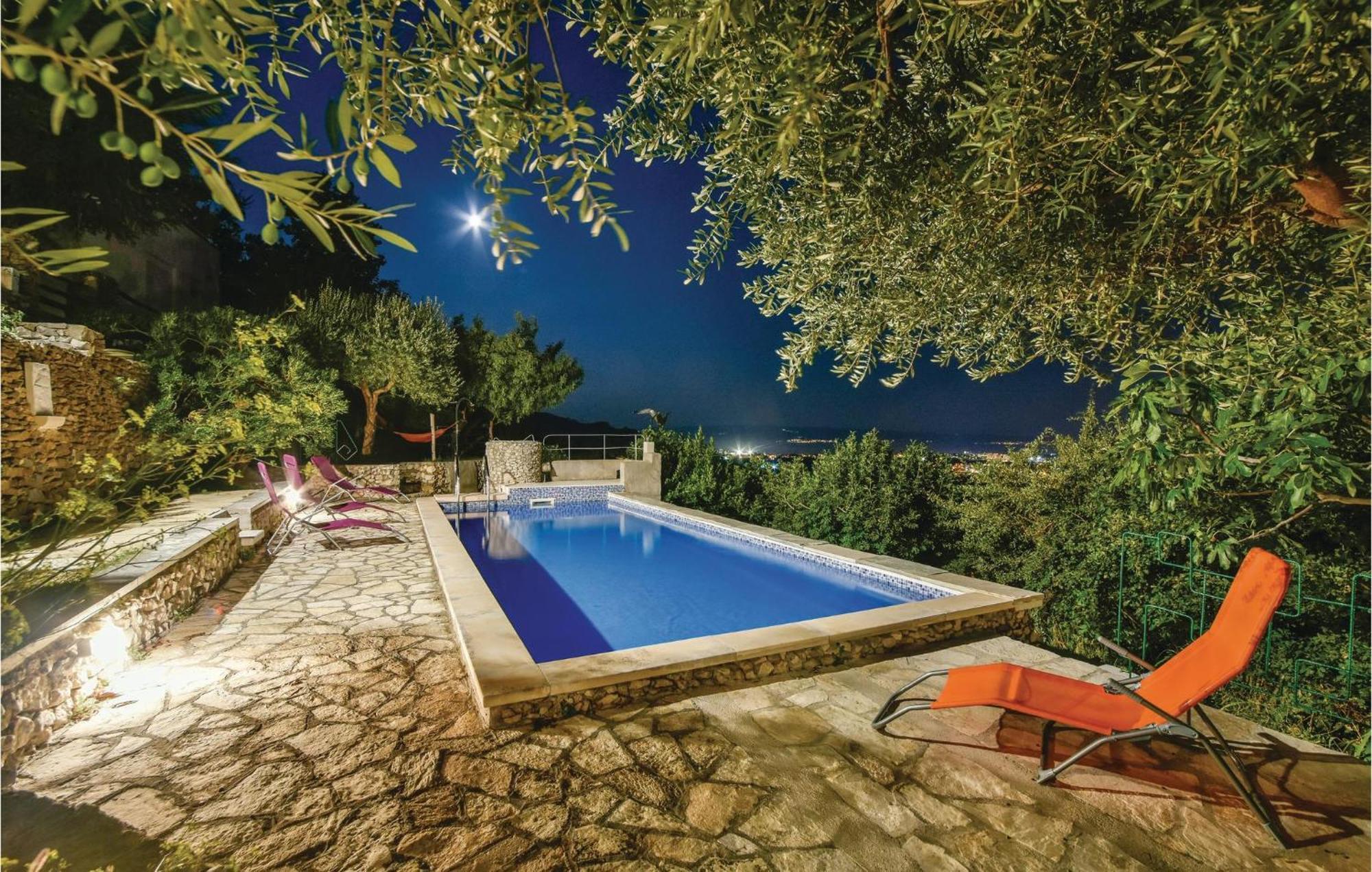 Gorgeous Home In Klis With Wifi Bobani Exterior foto